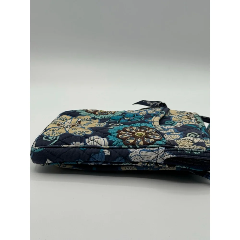 Vera Bradley Mod Floral Blue Mini Hipster Crossbody – Retired Pattern